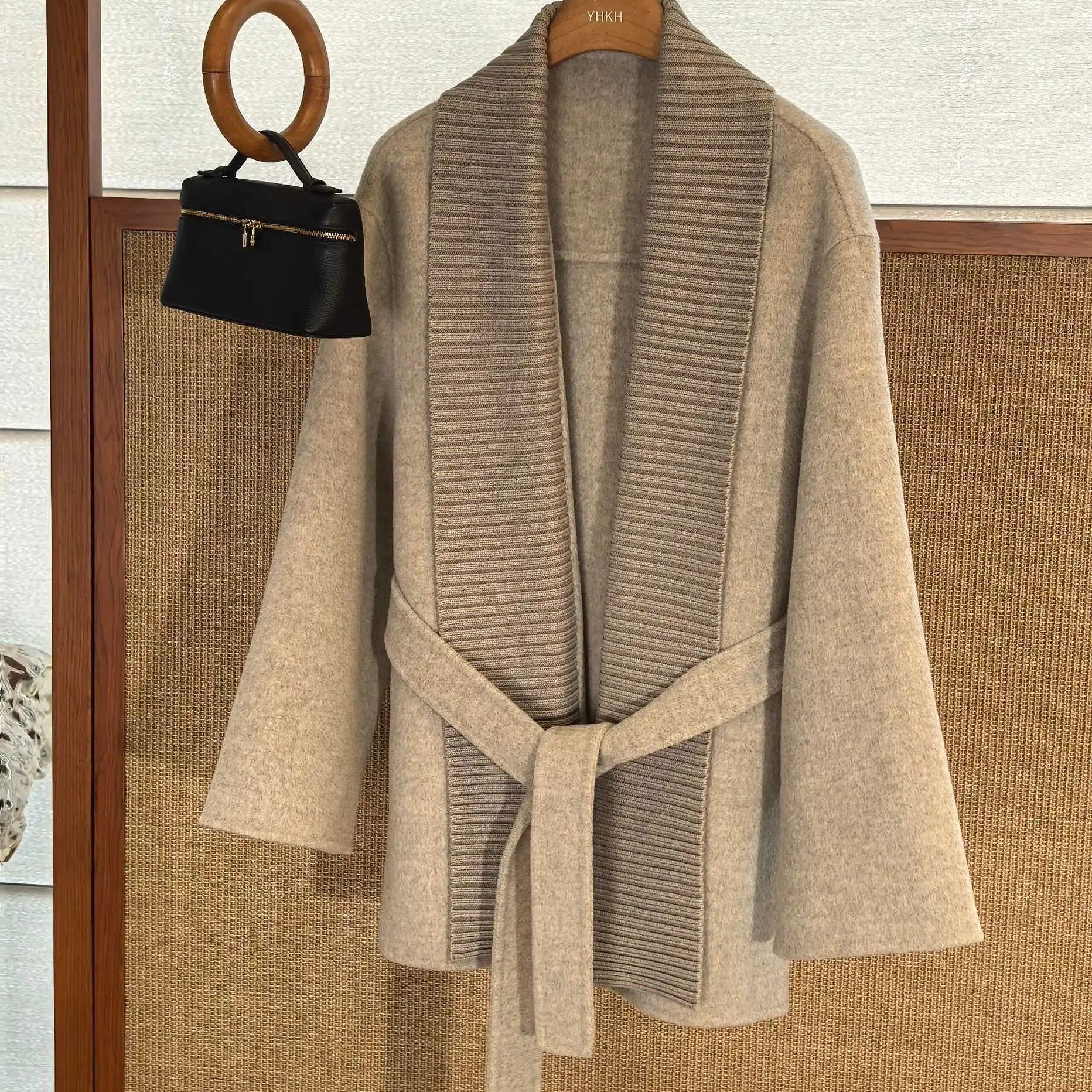 26 春の新着レディース ニット パッチワーク ウエストを規定するウール カシミヤ コート