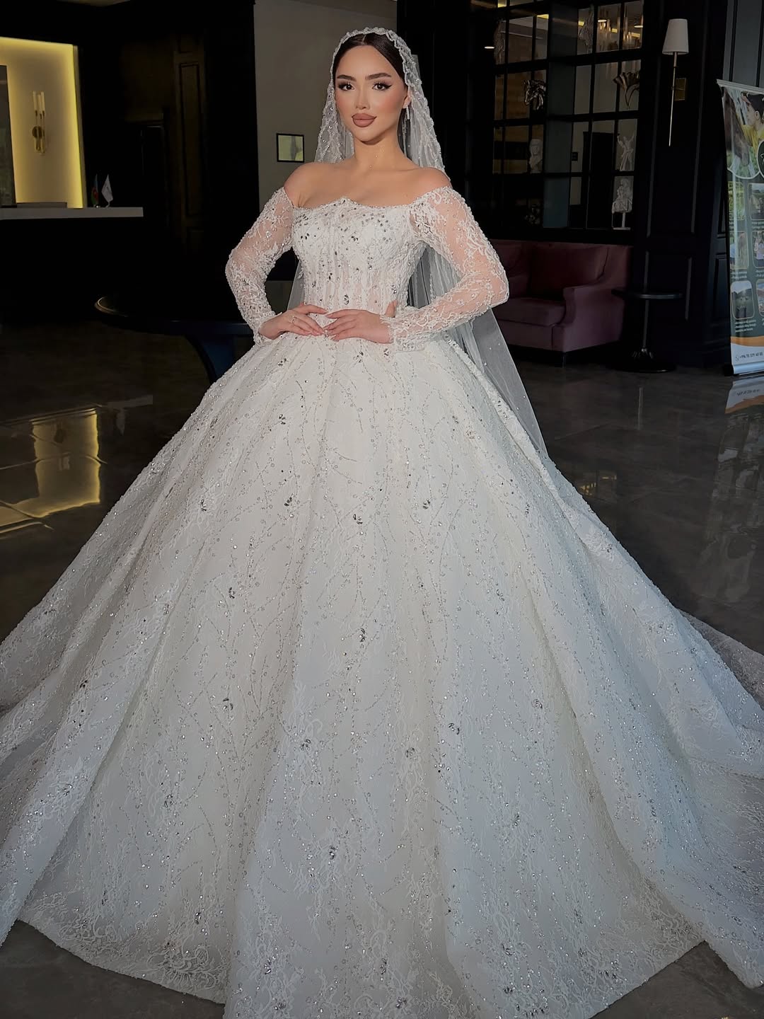 Flavinke カスタマイズされた豪華な王子のウェディングドレスオーガンザ刺繍ビーズプリンセス長袖花嫁ドレス Vestido デノビア