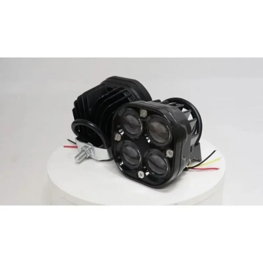 2 個 12 V 24 V 自動作業ランプ Led オートバイヘッドライトフォグランプオートバイ LED スポットライト 4 レンズデュアルカラーフラッシュストロボライト