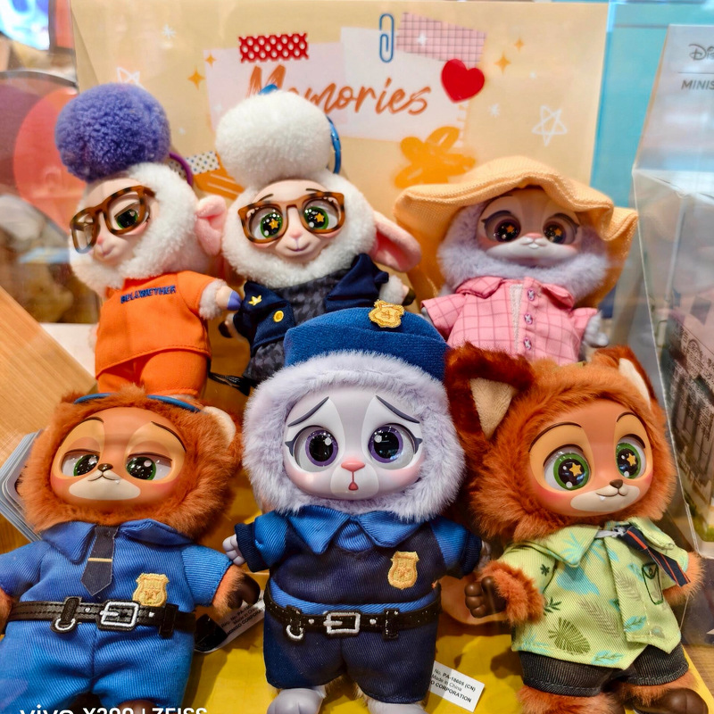 ホットズートピアブラインドボックスホットかわいいニックジュディアクションフィギュアぬいぐるみビニール人形ミステリーボックスアニメフィギュアクリスマス誕生日ギフト