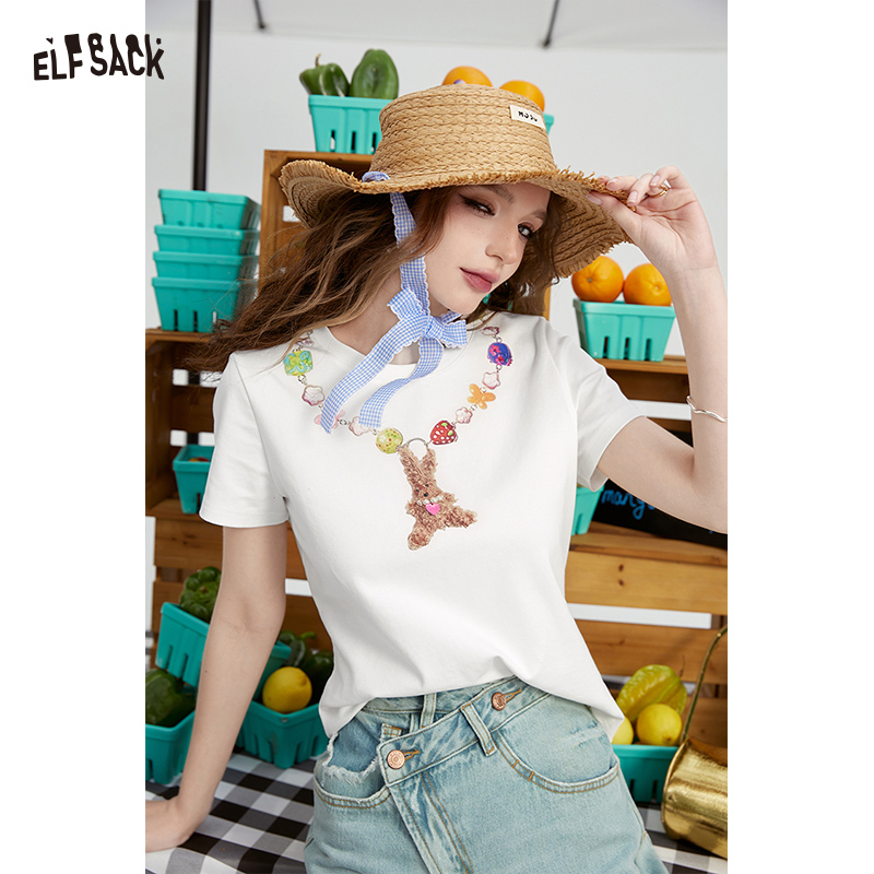 ELFSACK Kidcore ホワイト T シャツ バニーネックレスプリント、かわいい美的グラフィック T シャツ、かわいいビーズだまし絵サマートップ