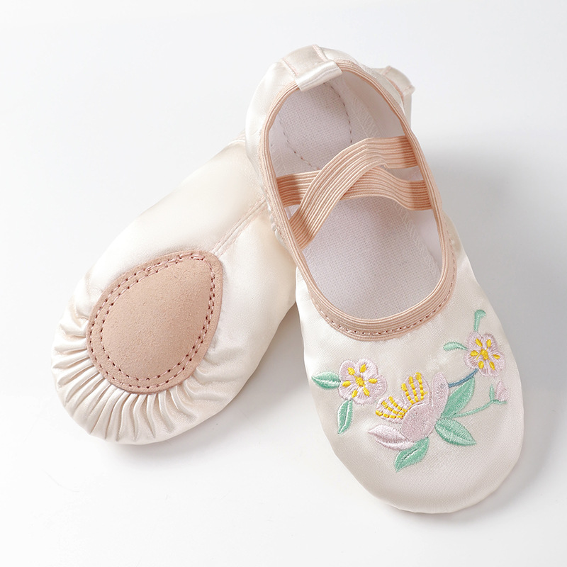 クラシックダンスバレエシューズ、女の子サテン練習用スリッパ、スプリットソフトレザー平底ヨガ体操刺繍漢服