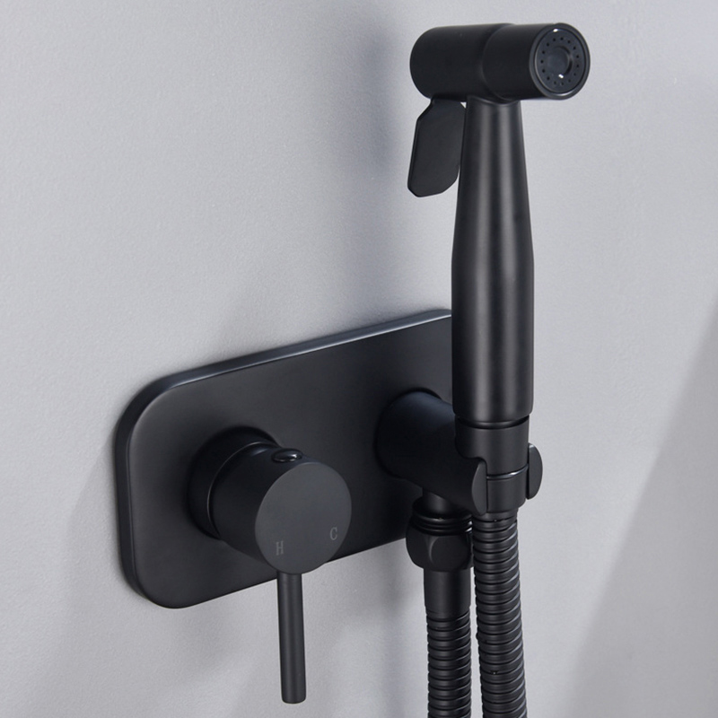 Soild 真鍮トイレビデスプレーセット壁掛け温水および冷水ミキサー衛生ハンドブラックビデシャワーセット