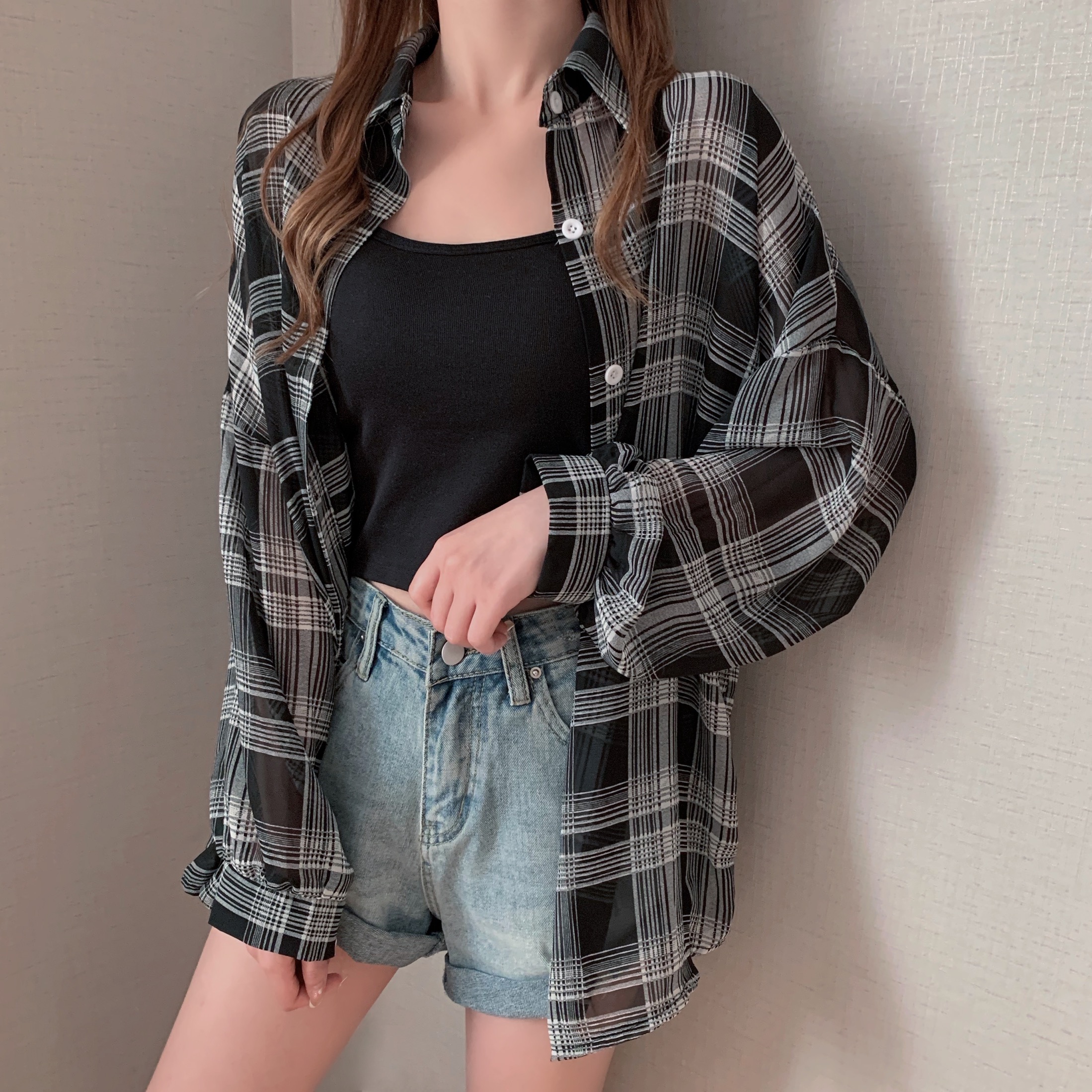 女性のための薄手のシフォンチェック柄シャツ特大襟ボタンダウンブラウス夏レイドだらしないカジュアル衣装