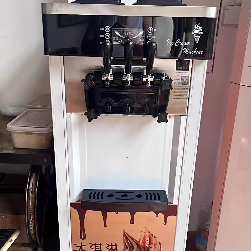 省エネ効率的なアイスクリームメーカー削減電力操作アイスクリームメーカーコストカットレストラン家具ジェラティエラ XY60ICM