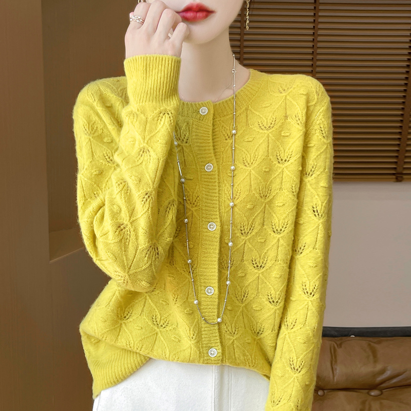 新しい秋冬ソフト暖かいカーディガン女性カシミヤセーター O ネック女性 100% メリノウールセータールーズフィット中空トップコート