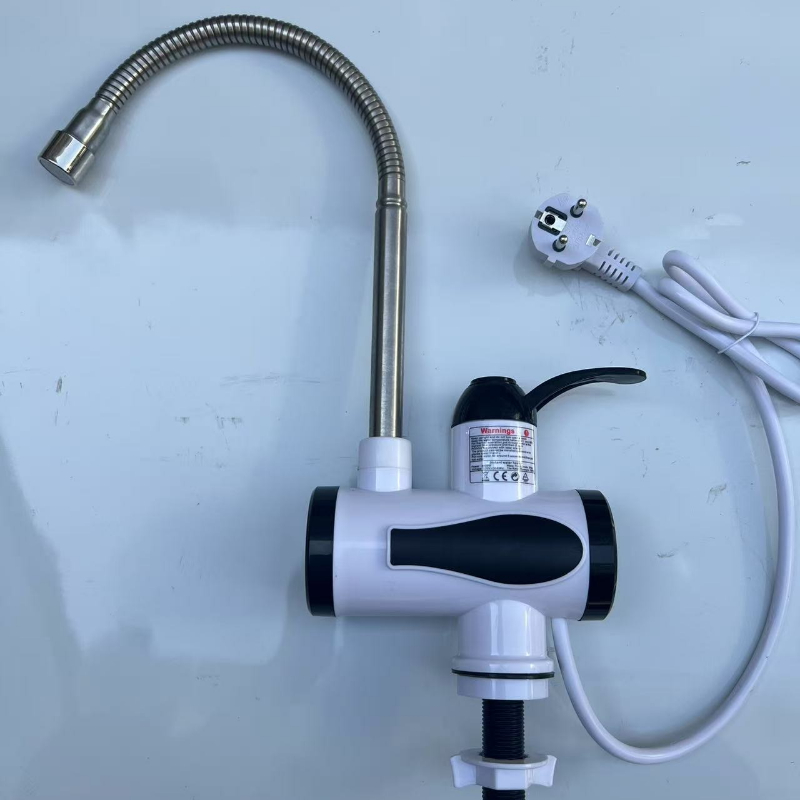 電気キッチン給湯器タップ瞬間温水蛇口ヒーター冷暖房蛇口タンクレス瞬間湯沸かし器
