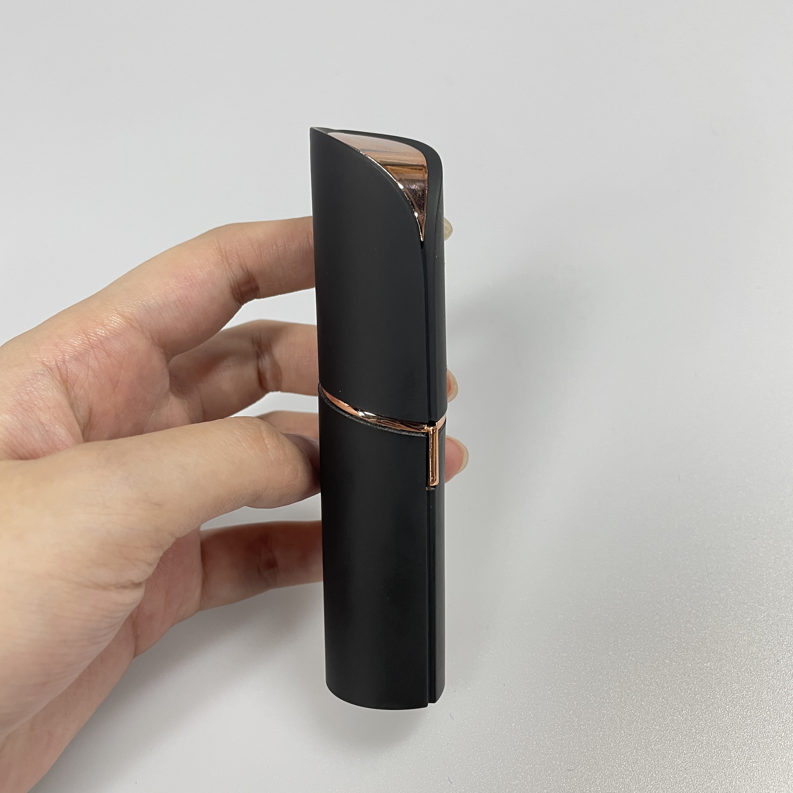 USB 充電式ミニ脱毛器電気かみそりシェーバーポータブルビキニ脱毛器顔の脱毛唇、あご、脇の下
