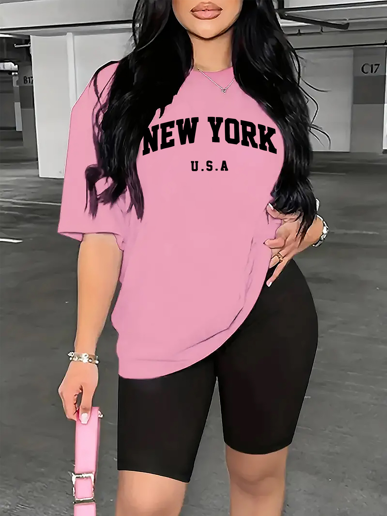レディースカジュアルスポーツウェア2点セット、「ニューヨーク」レタープリント半袖Tシャツ、ランニングアスレチックショーツ、アクティブウェア衣装