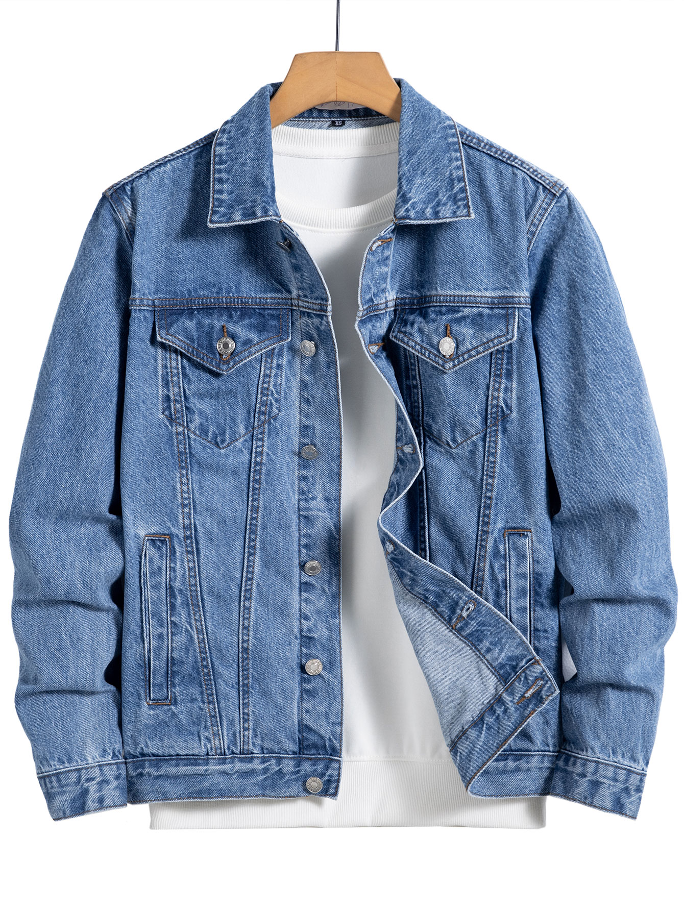 Men's Blue Denim Jacket for Spring and Autumn.マルチポケットデザイン。 Regular Size with a Stylish Street Casual Style.