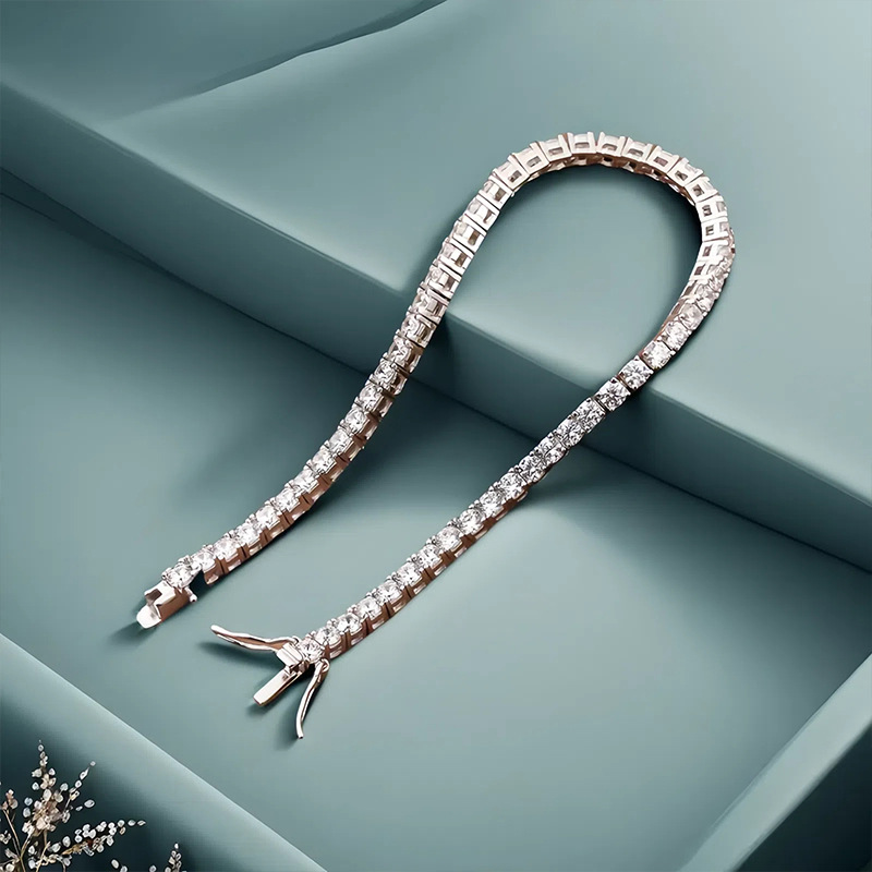 4 ミリメートル 925 スターリングシルバーモアッサナイトブレスレット 3 ミリメートル D VVS1 ダイヤモンド GRA 付き女性のためのスパークリングウェディングパーティーファインジュエリー