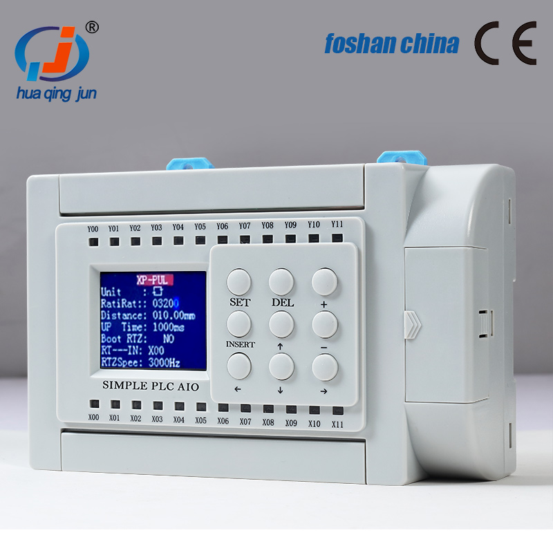 Huaqingjun 12DI 12DO トランジスタ出力 PLC 2 チャンネルアナログ入力出力 0-10V 0-20mA RS485 Modbus RTU PLC オートメーション用