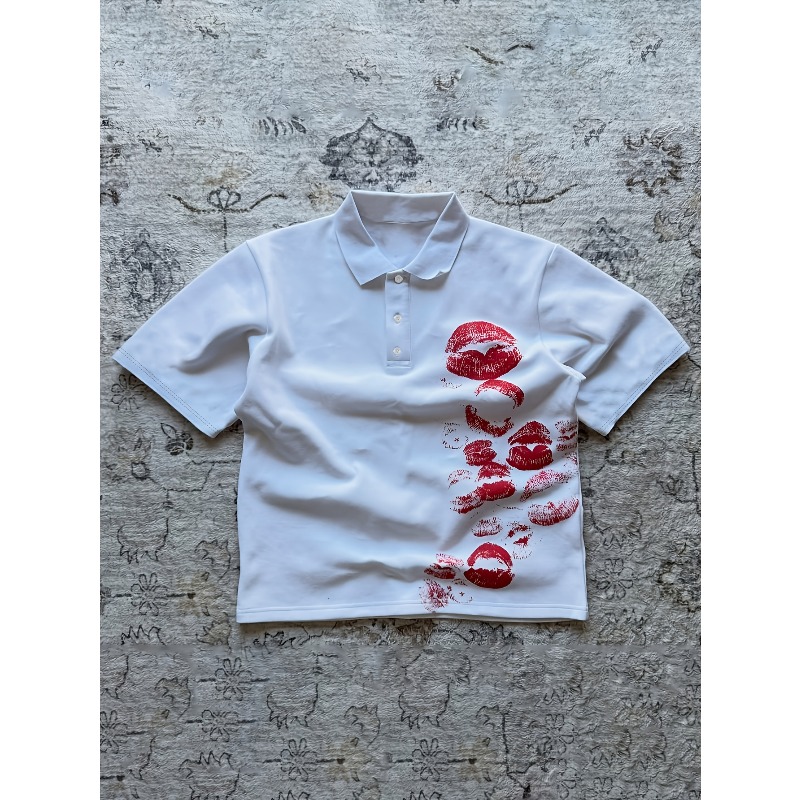 キスレッドパターンポロシャツメンズポロ Y2K ポロシャツアメリカントレンドストリートユニセックス Tシャツ夏の新スタイル