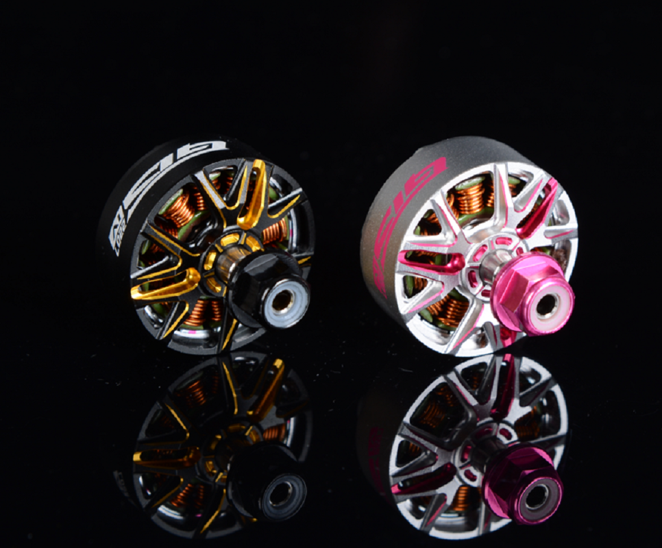 Rcinpower GTS V4 2207 2040KV 5-6S FPV ブラシレスモーター 5 インチプロペラと互換性あり RC FPV レーシングフリースタイルドローン用