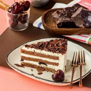 「美辰」ブランドのブラックフォレストムース冷凍ケーキの卸売り　中国工場直販　業務用　カフェ・デザート