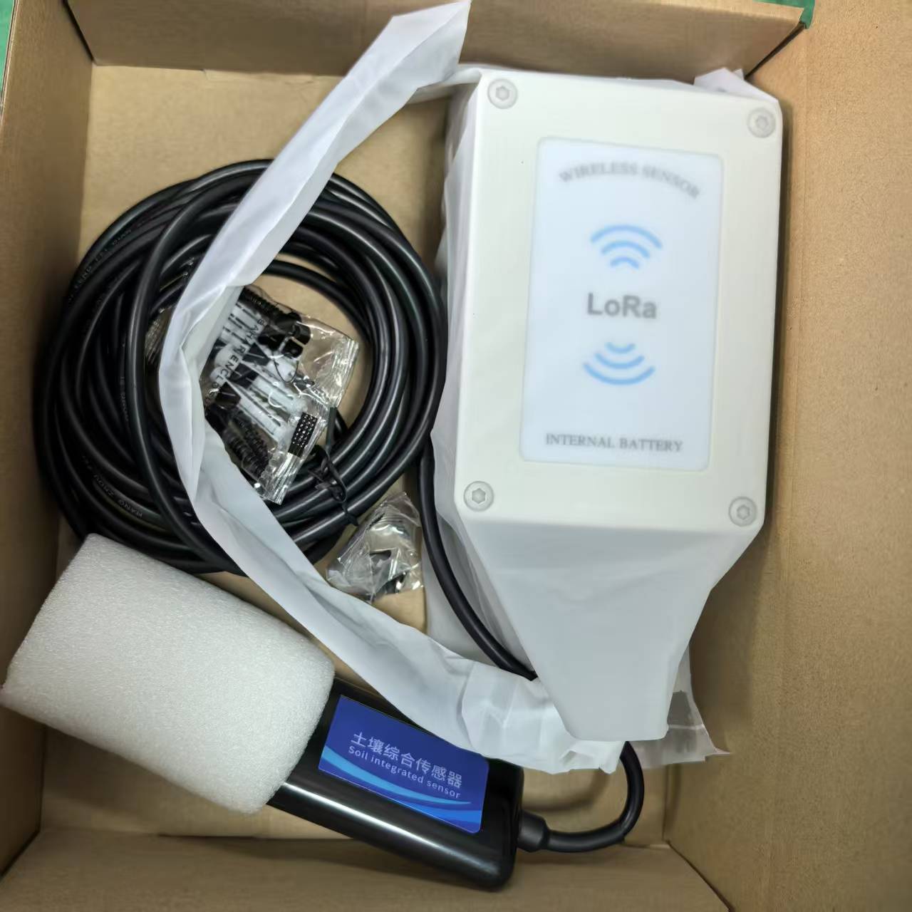 長距離 8 in 1 土壌マルチパラメータセンサー LoRa リモート送信ワイヤレス土壌 NPK pH EC 塩分温度水分検出器