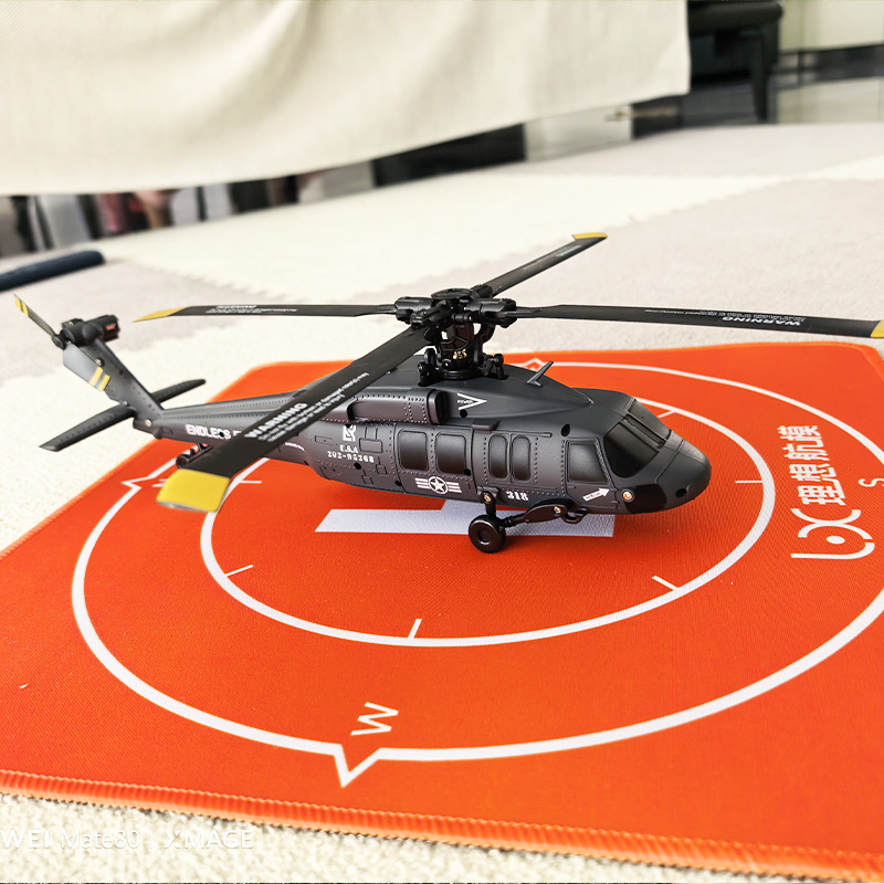 U9901 ブラックホーク RC 軍用ヘリコプター 6 チャンネルヘリコプター 6G ジャイロ付き安定飛行ブラシレスモーター初心者プロ向け