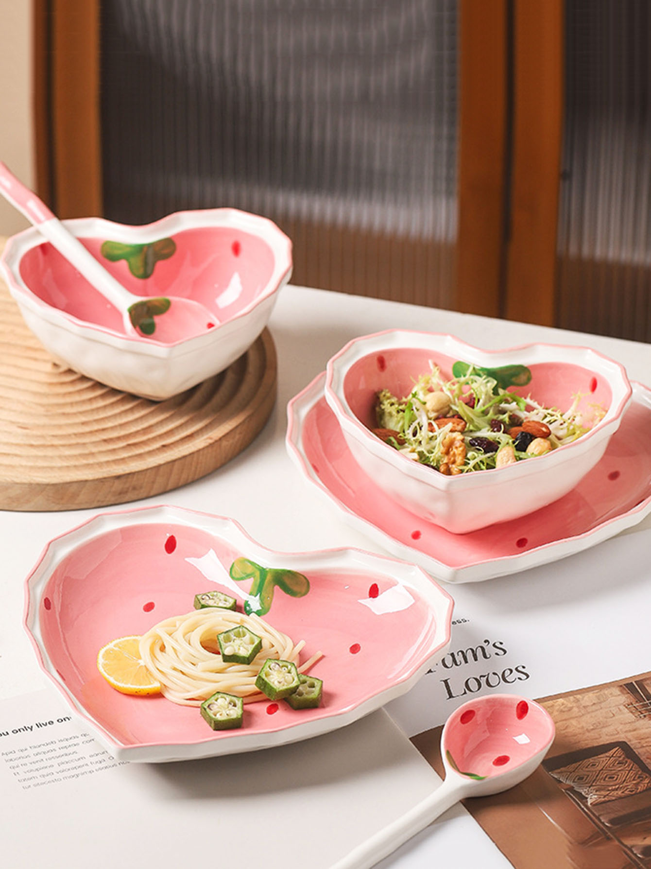 3 個ストロベリーボウルスプーンプレートセット美少女ハートボウルサラダボウルデザート家庭用食器