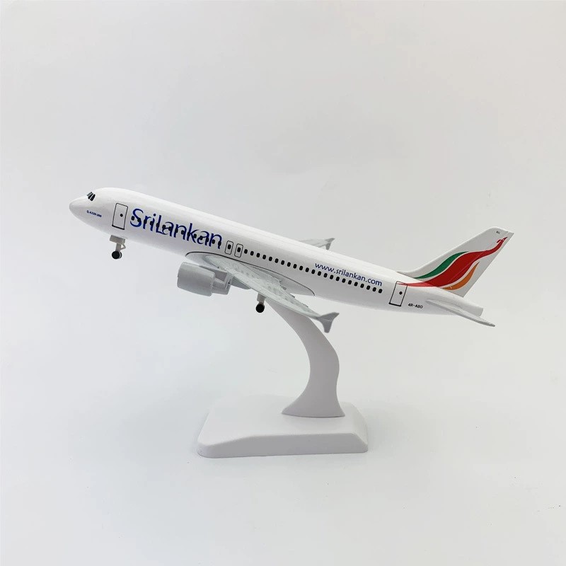 スケール航空機モデルシミュレーション飛行機子供のおもちゃモデル 20 センチメートル合金金属航空機 A320 スリランカ航空着陸装置 gif