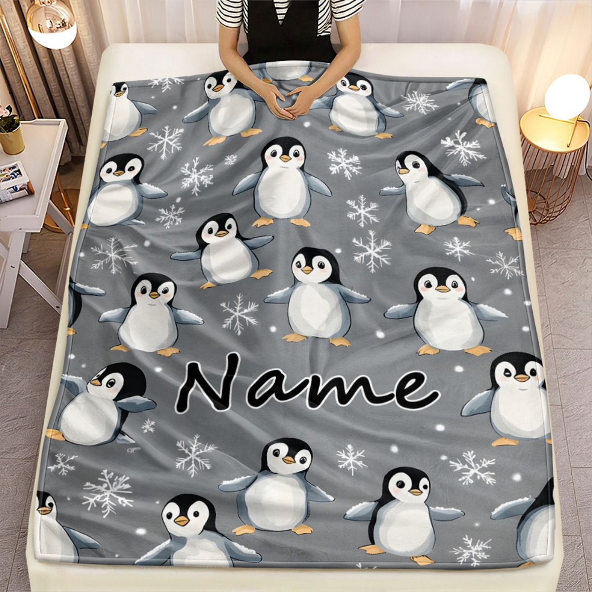 カスタムペンギンブランケットかわいい赤ちゃんペンギン雪の結晶冬デザインパーソナライズされた名前フリーススローオールシーズンソフト暖かい寝具