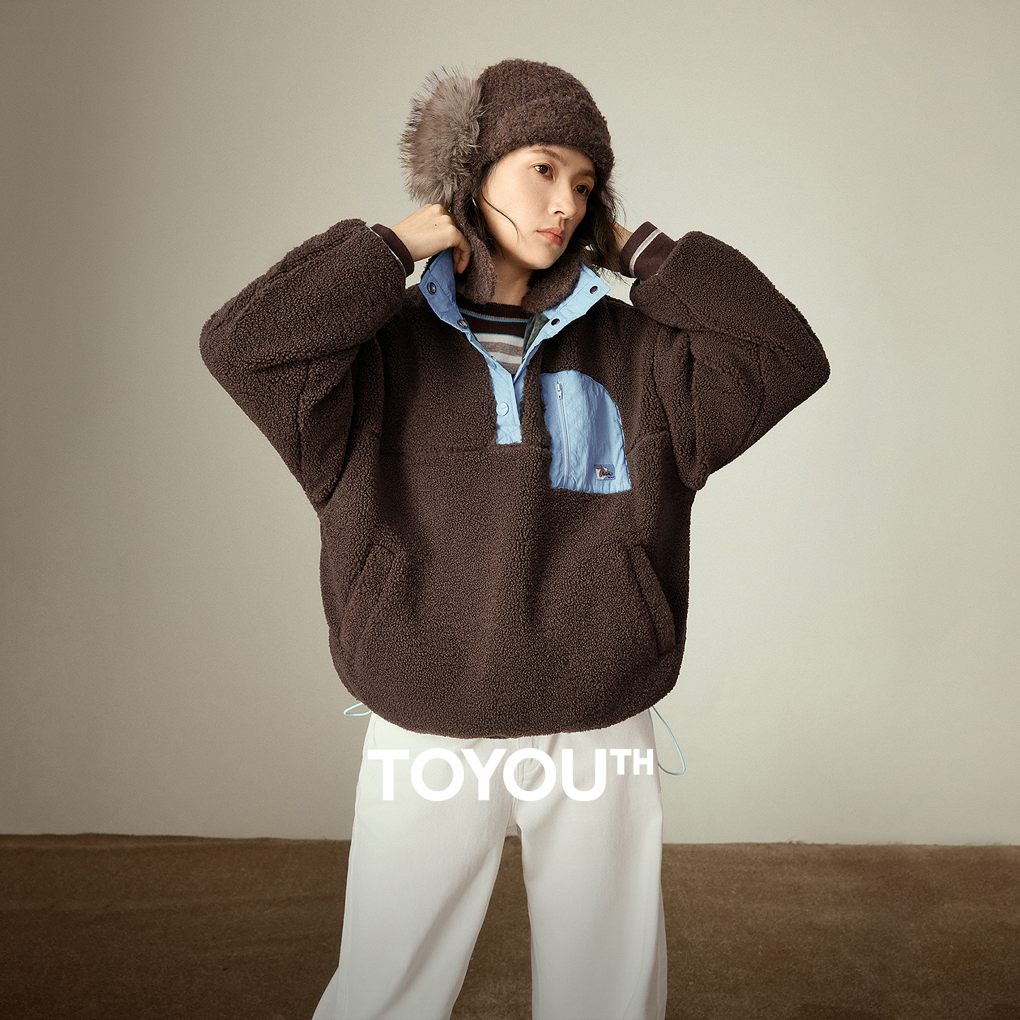 TOYOOUTH 女性の綿コート 2025 冬の新ハイネックカラーブロックダークコーヒー両面フリース暖かい綿のアウター