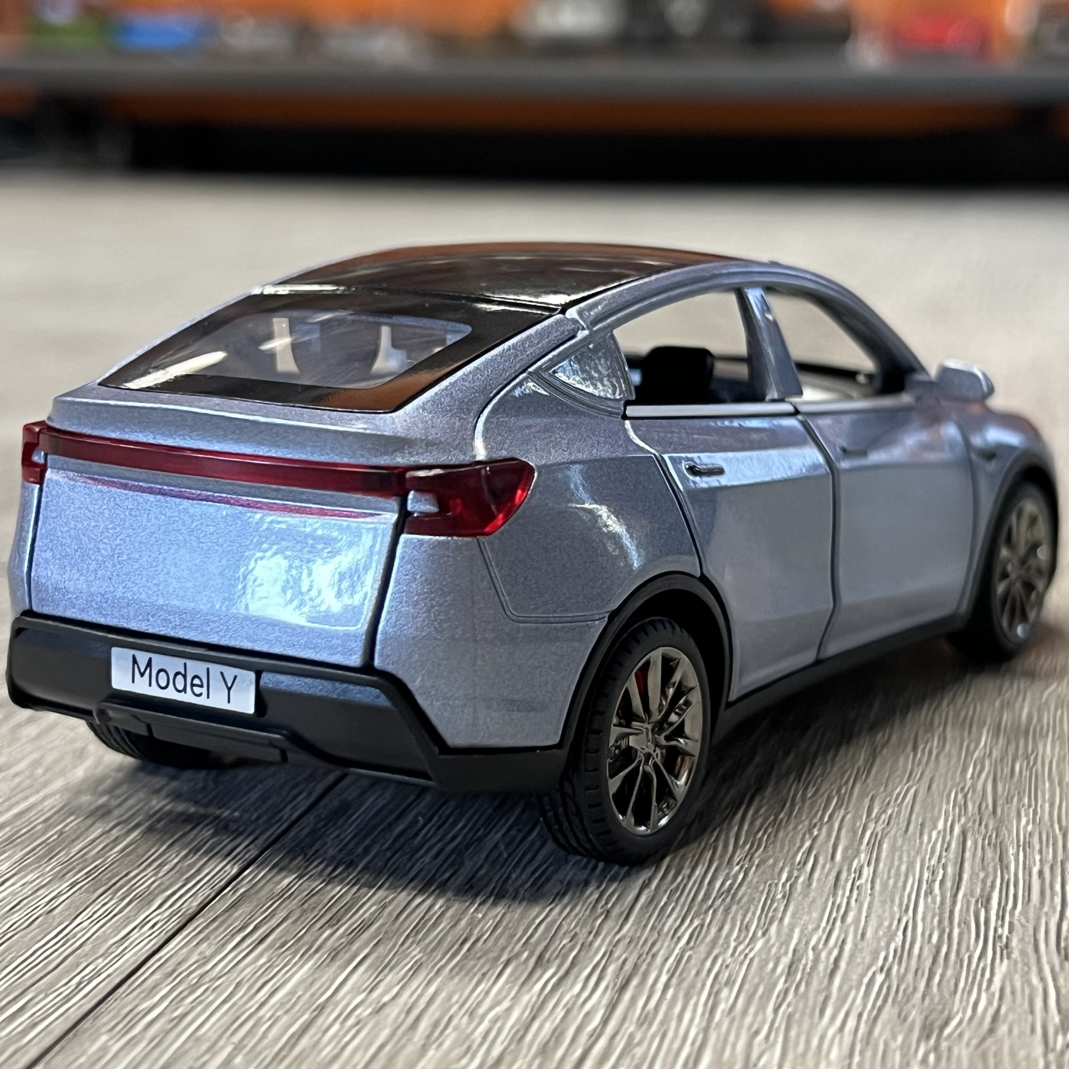 新しい 1:32 モデル Y 電気 SUV 金属合金ダイキャストおもちゃの車モデル音と光子供のおもちゃグッズ誕生日ギフト友人