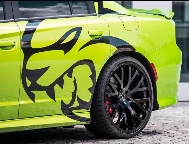 Hellcat SRT リアフェンダー - 両側が含まれます。デカール ステッカー トライバル |  チャレンジャー |充電器 |マスタング - 車用デカール