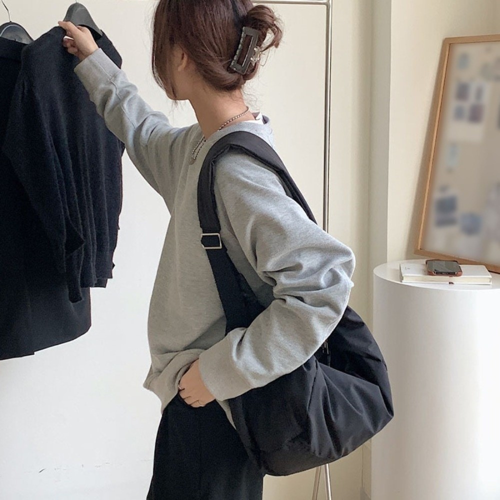 新しい大容量ダウンクロスボディバッグカジュアル軽量ショルダーバッグ多用途シンプルな団子バッグ女性男性のための