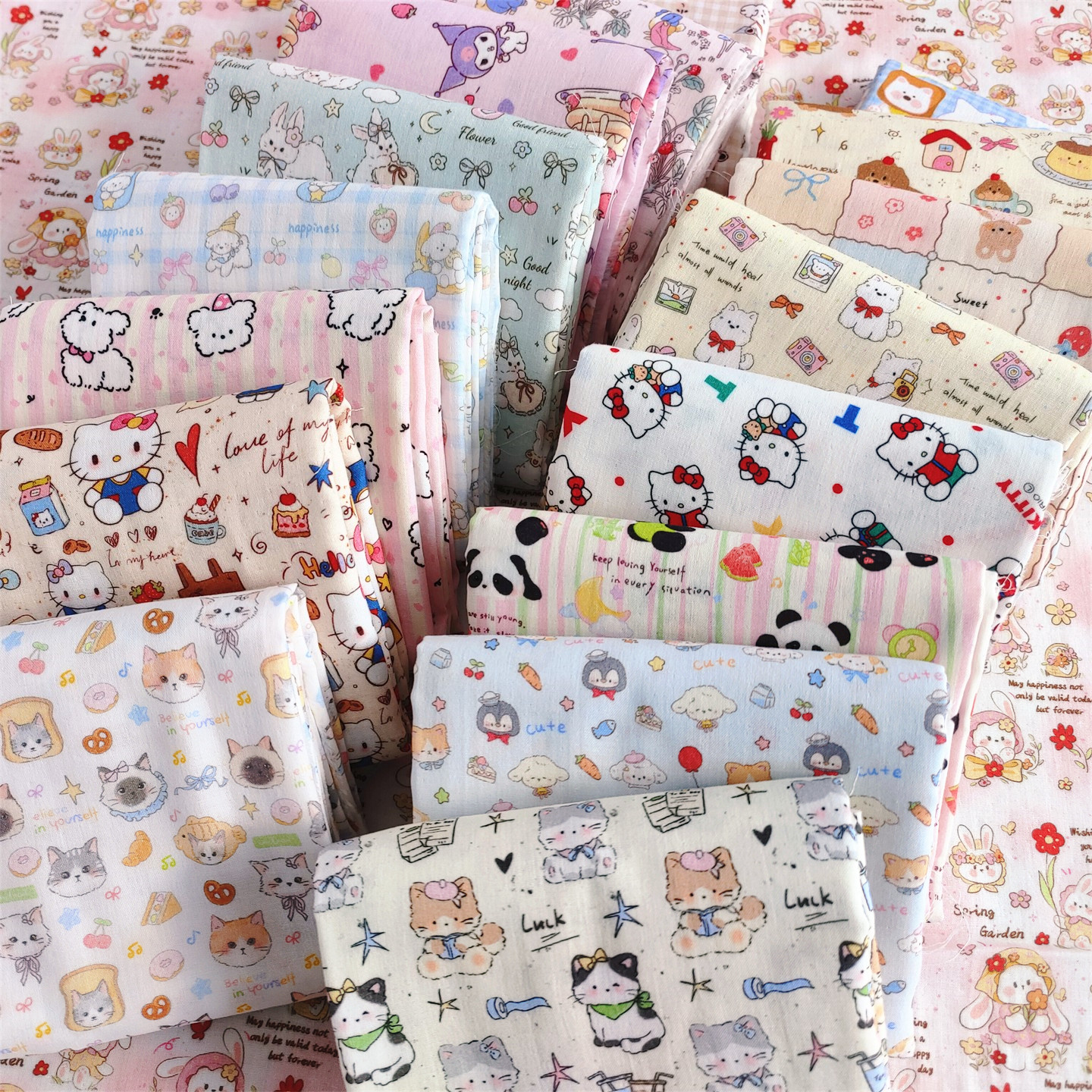 A クラス 2 層サンリオハローキティ綿ベビーよだれかけ幼児再利用可能な授乳生地布ソフト吸収性げっぷ素材
