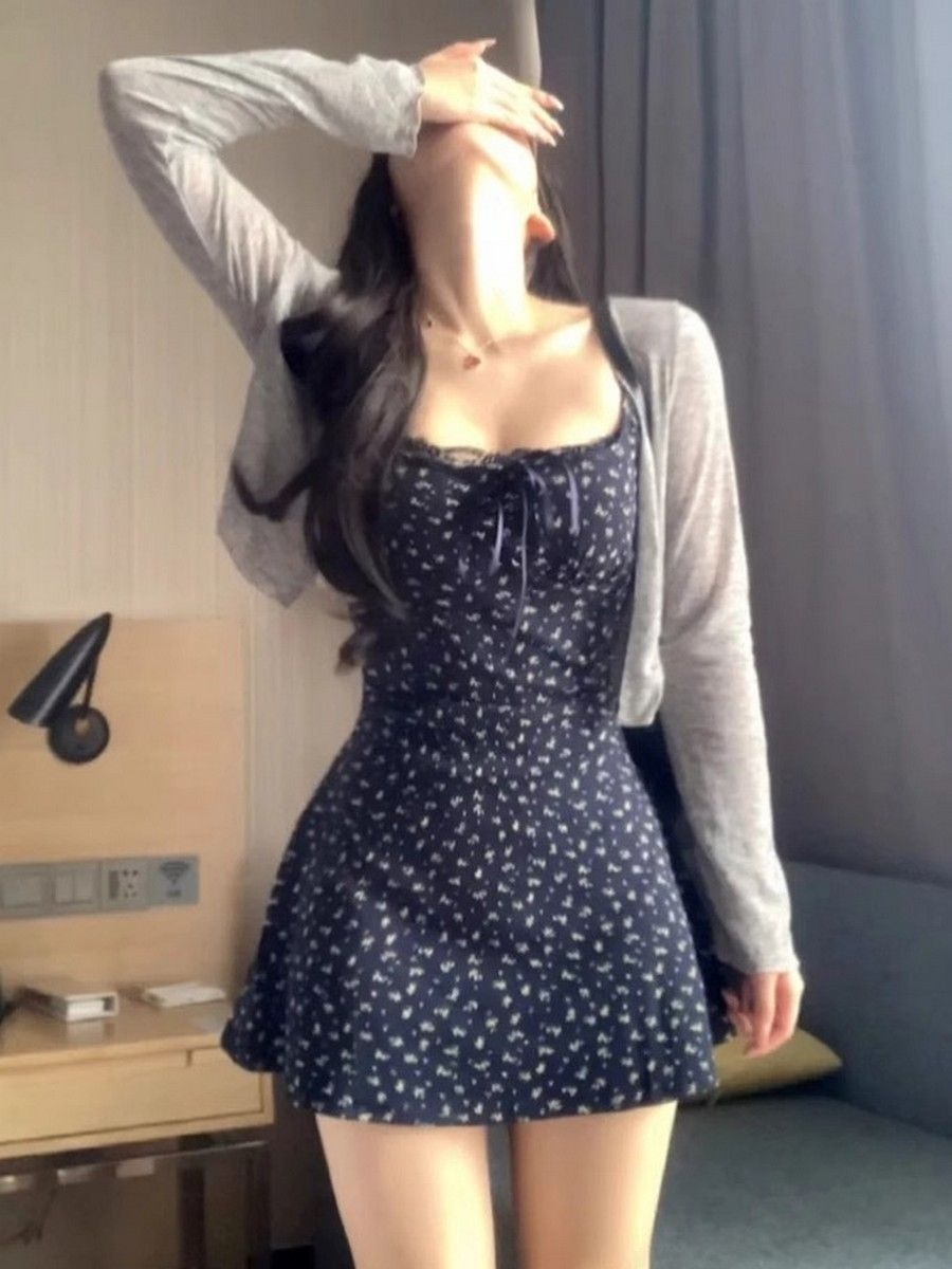 Sweet Spicy Strappy Mini Bodycon Dress Beach Cover-Up for Women Fashionable Fall New Arrivals French Floral Print Waist-Defining