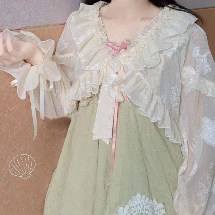 シャーリングカーディガン女性作物美的日焼け止め繊細な甘い女の子フェアリーコア人気のパフスリーブ優しい薄い夏ロリータスタイル