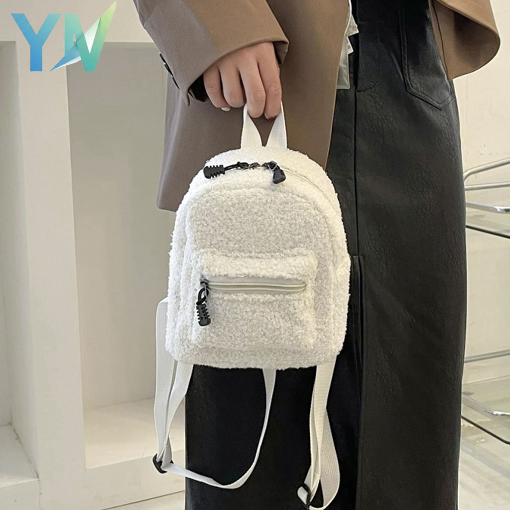 女性のミニバックパックかわいい豪華なラムファー韓国ファッション小さなバッグ秋冬ショッピングキャンパス日常使用学生リュックサック