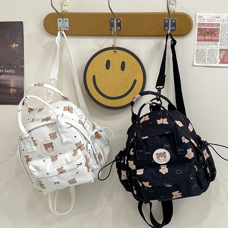 女の子小さなバックパックかわいいクマプリント女性ナイロンショルダーバッグスクールミニバックパック軽量財布女性のためのショッピング