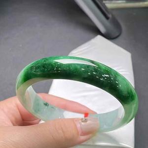 PFT 天然ミャンマー産ジェイド A級ジェイド 精巧で深緑色の指輪・ブレスレット ジェイドブレスレット 母の日ギフト