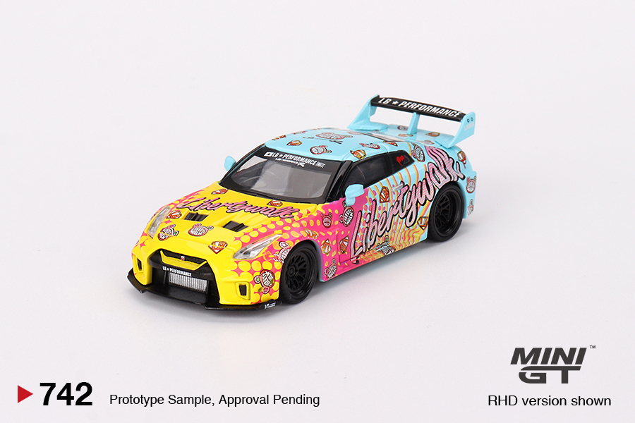 MINIGT TSM 1:64 742 GTR 35GT-RR Ver.1 LBWK ダイキャストモデルカー
