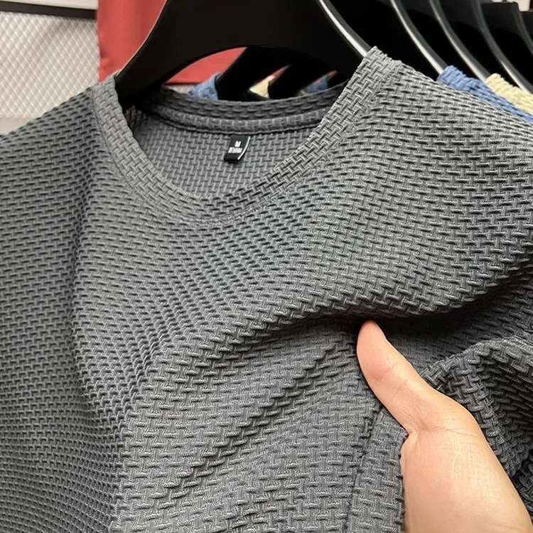 夏メッシュアイスシルク Tシャツメンズ半袖ラウンドネック 2026 新しい半袖男性薄いソリッドカラー Tシャツトップ