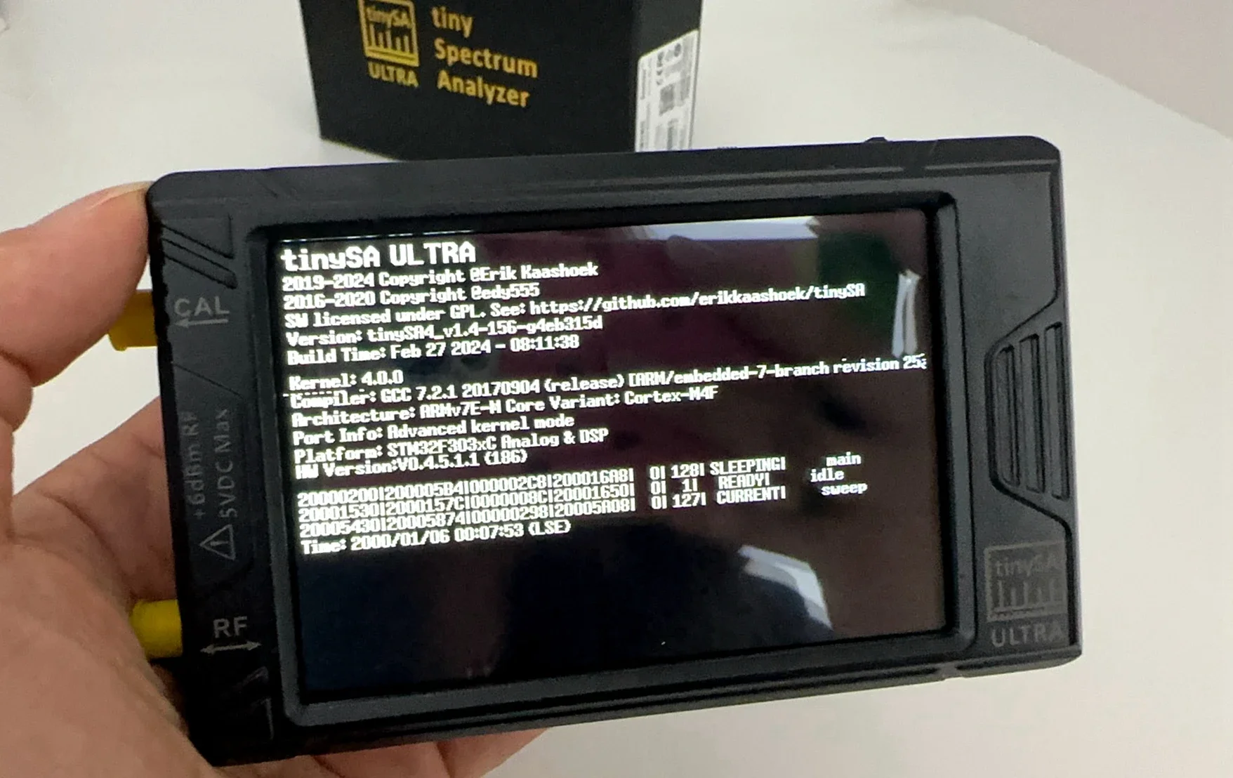 Zeenko ハンドヘルド小型スペクトラム アナライザー tinySA ULTRA 4 インチ ディスプレイ (バッテリー付き) ZS-405/406/407