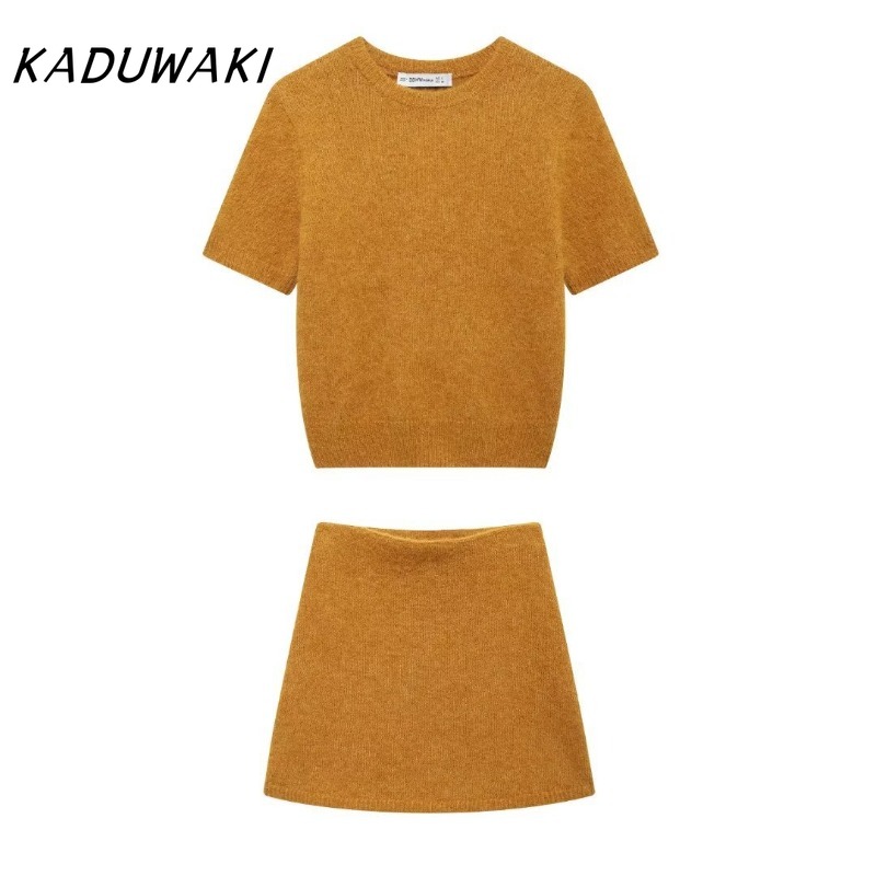 KADUWAKI 女性ウールスカートウール半袖ラウンドネックトップハイウエストストレートミニスカートファッションルーズオフィスレディセット