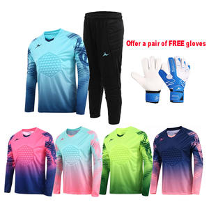 特注の長袖プロ仕様男子サッカーゴールキーパーユニフォーム。スポンジ付きスポーツジャージとパンツのセット、ゴールキーパートレーニング用具。