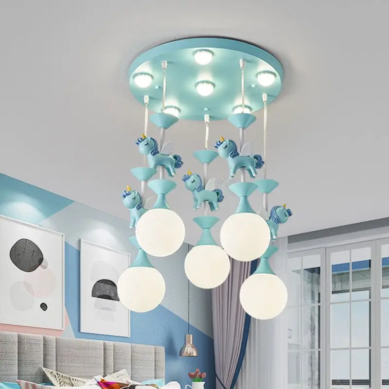 子供のカルーセル LED ペナンダンシャンデリアプリンセスルーム寝室リビングルームレストラン吊り照明装飾アート天井ランプ