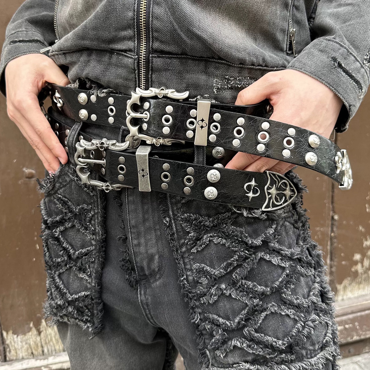 2025 デザイナーベルト女性のための高品質の高級 Y2K 女性のウエスト黒革ウエストバンドガールズジーンズパンクコルセットベルトゴシック