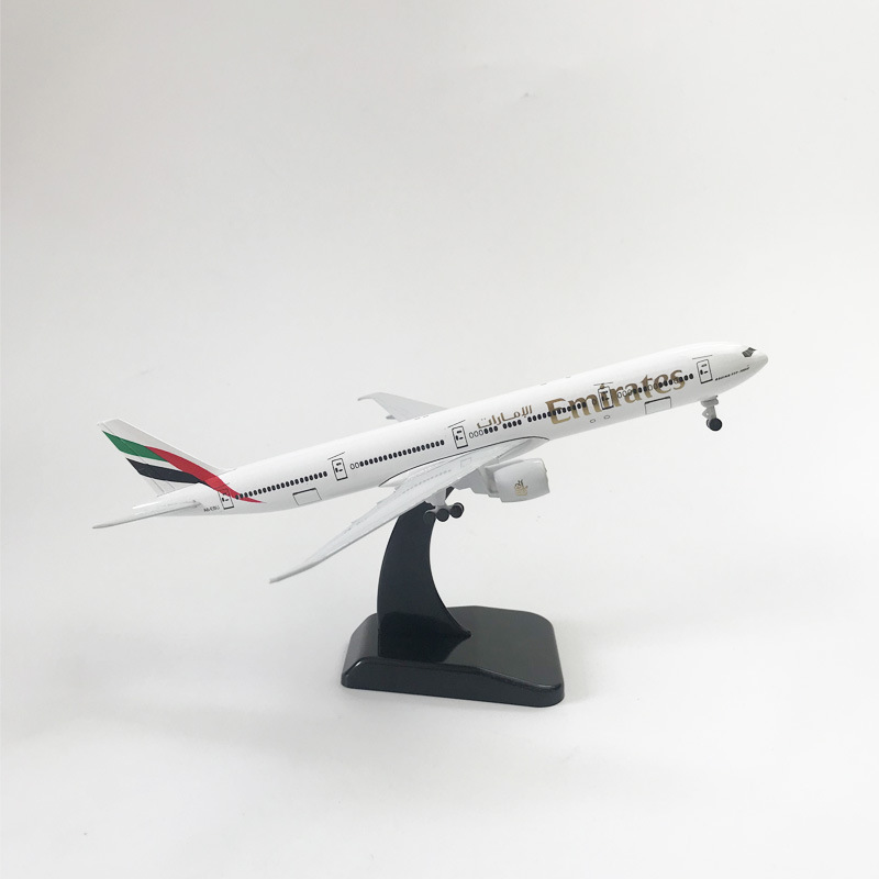 20 センチメートル B777 UAE エミレーツ航空モデルボーイング 777 航空金属航空機レプリカ合金材料 1:400 航空金型ギフトシリーズ