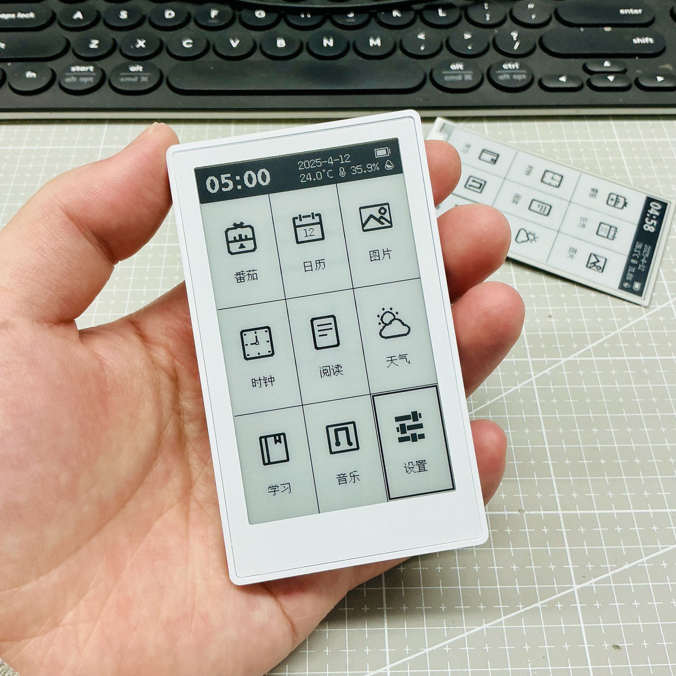 ハンドヘルド 3.7 インチ E インク スクリーン DIY 電子ブック リーダー ミニ EPUB TXT WIFI 416X240 ピクセル Kindle kobo ではありません