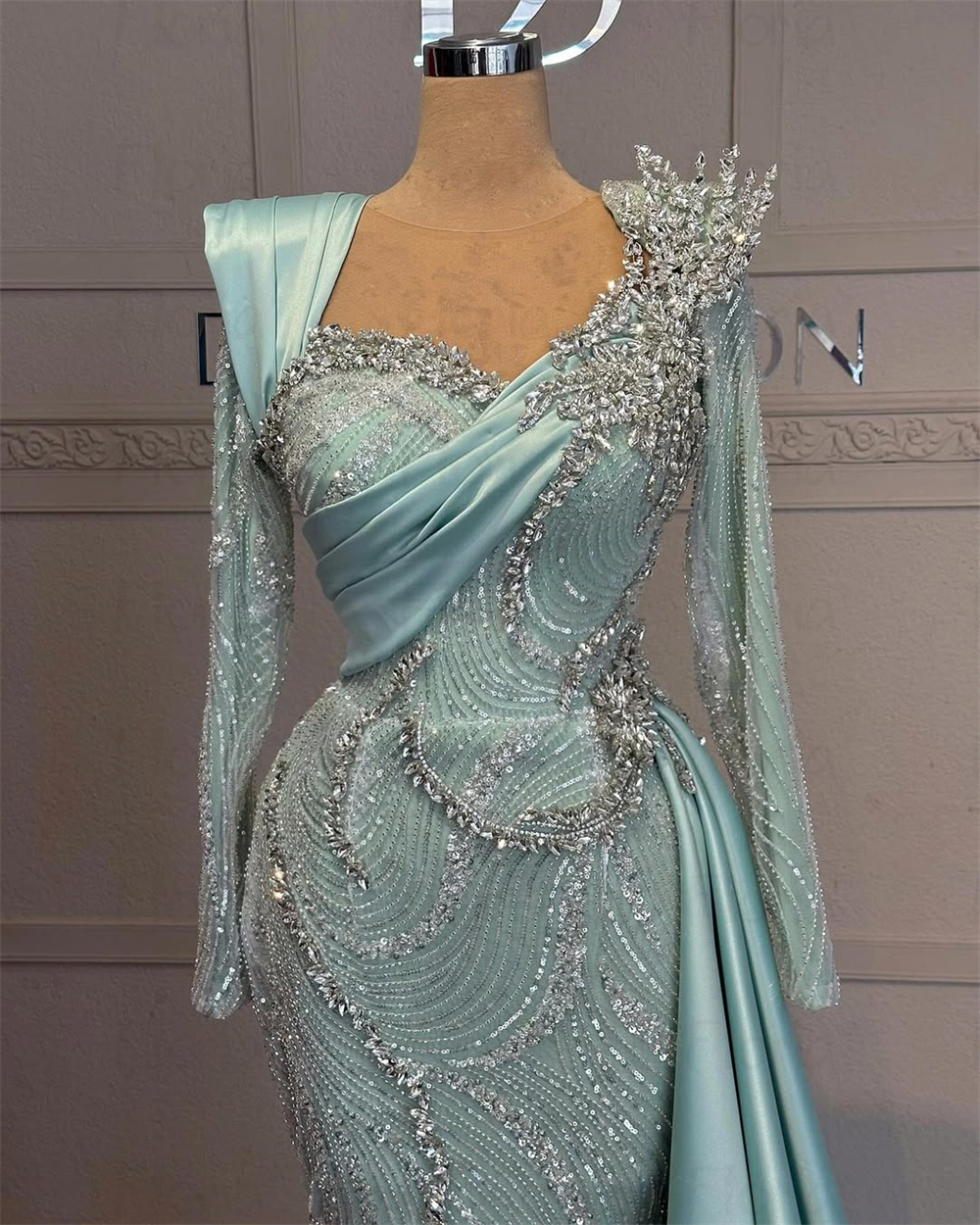 Queen Anne Neck Mint Green Evening Dress With Satin Overskirt Beaded Wedding Party Event Gown فساتين للمناسبات الخاصة Customized