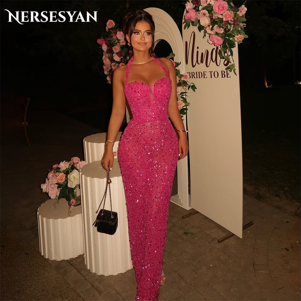 Nersesyan グリッター Fuchsin マーメイドイブニングドレスホルタースパンコールオフショルダーフォーマルドレス背中の開いたプロムパーティードレスカスタマイズ