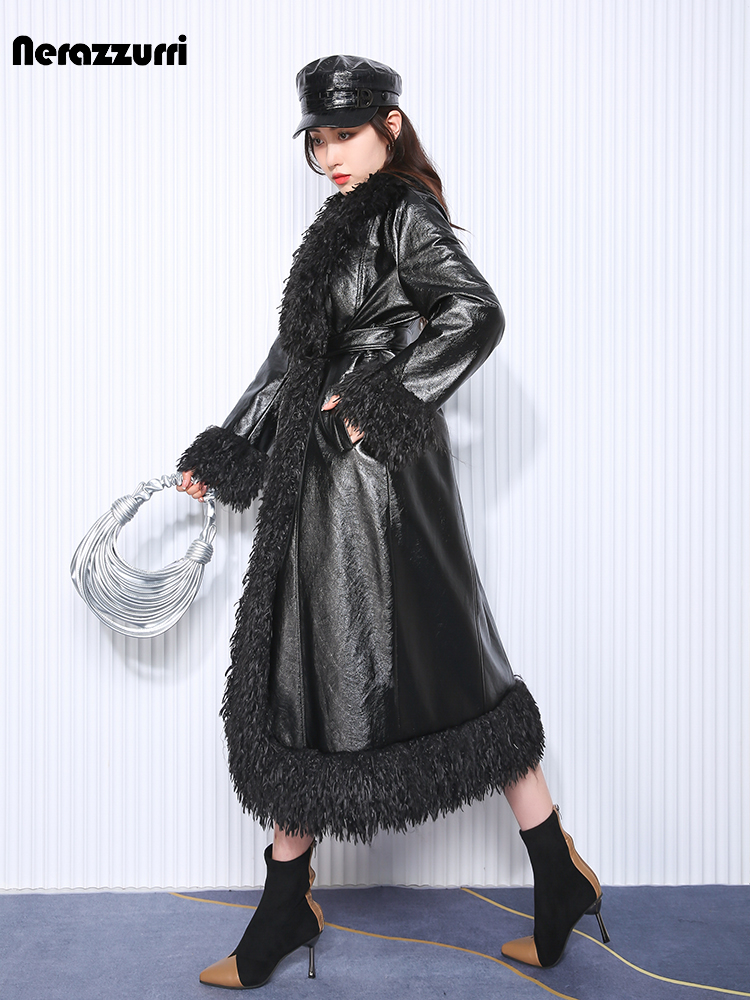 Nerazzurri 秋冬ロングルーズブラックキルティング暖かいソフト Pu レザーコート女性フェイクファートリムサッシヨーロッパのファッション