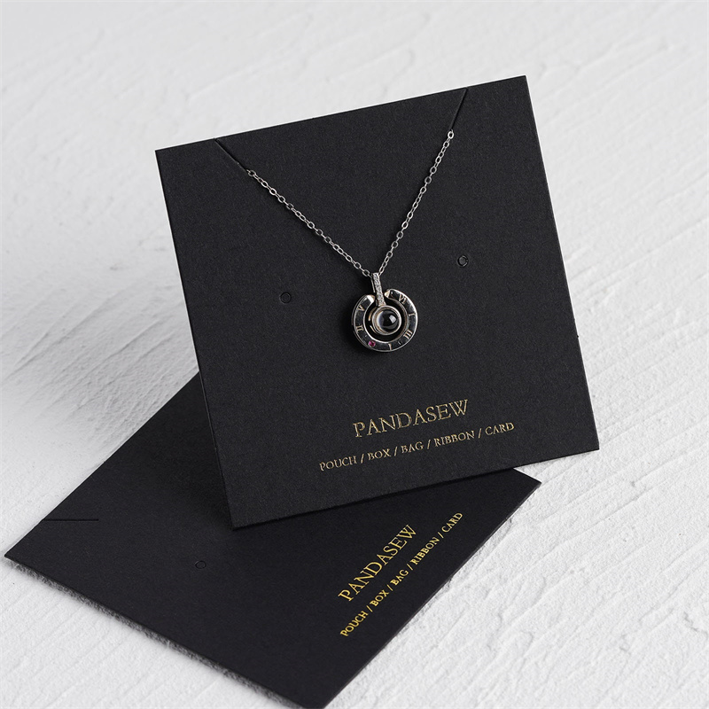 卸売 1000 ピース/ロット白黒ジュエリーパッケージイヤリングホルダーカード 350 グラムカスタムロゴネックレスホルダーカード包装カード