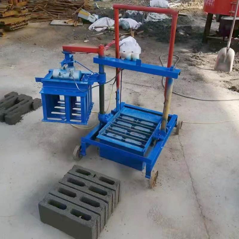 レンガ製造機 セメント連動レンガ機 建設作業 コンクリート原料 ビルディングブロック製造機