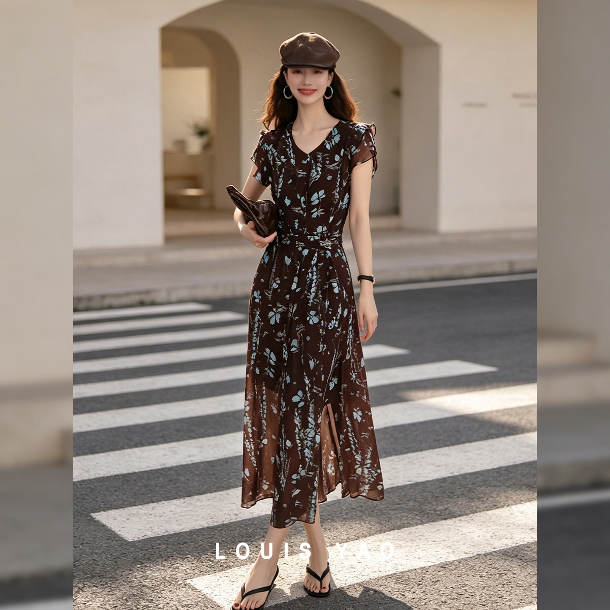 ルイ YAO ヴィンテージプリントツーピースセット 2026 夏の女性のドレスセット V ネックフリルウエストスリムドレスセット取り外し可能な裾スカート