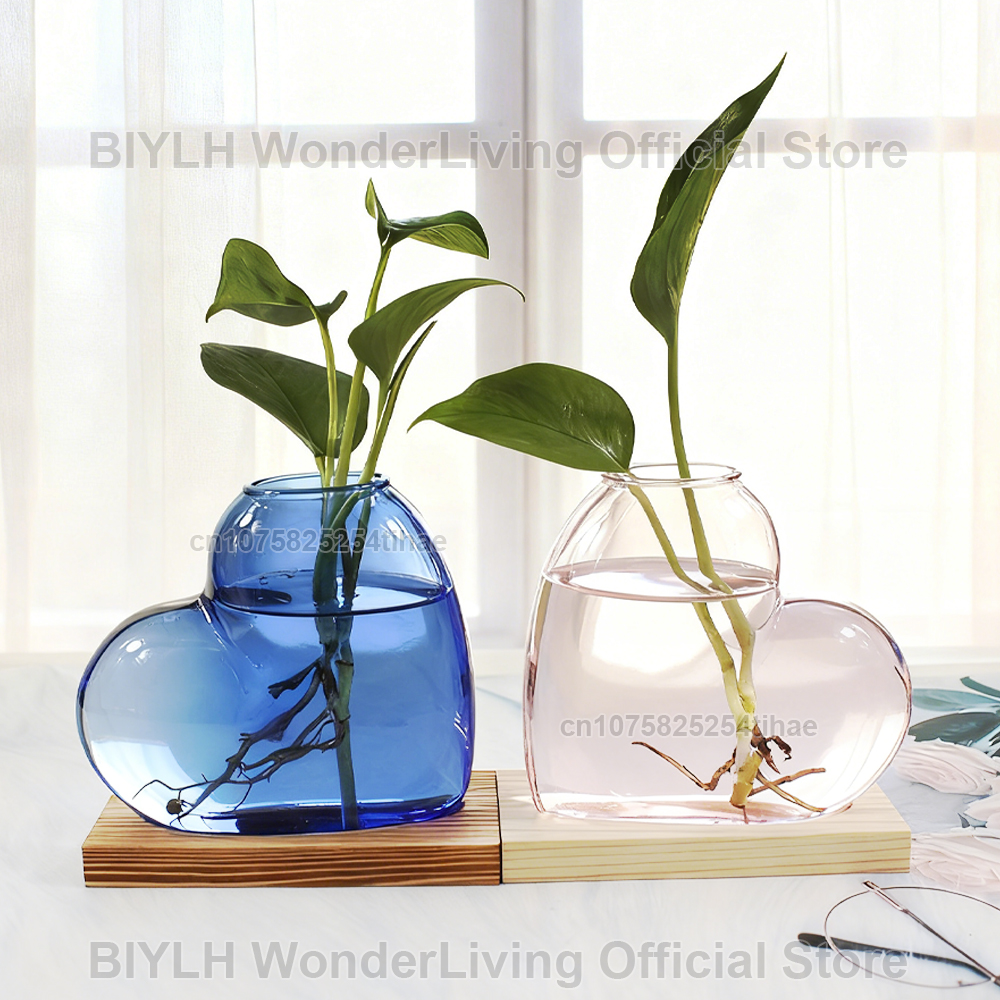 青い愛の形をしたガラス花瓶 繁殖用木製スタンド付き 小さな水耕植物花瓶 ホームデコレーション ハートガラス容器 ピンク